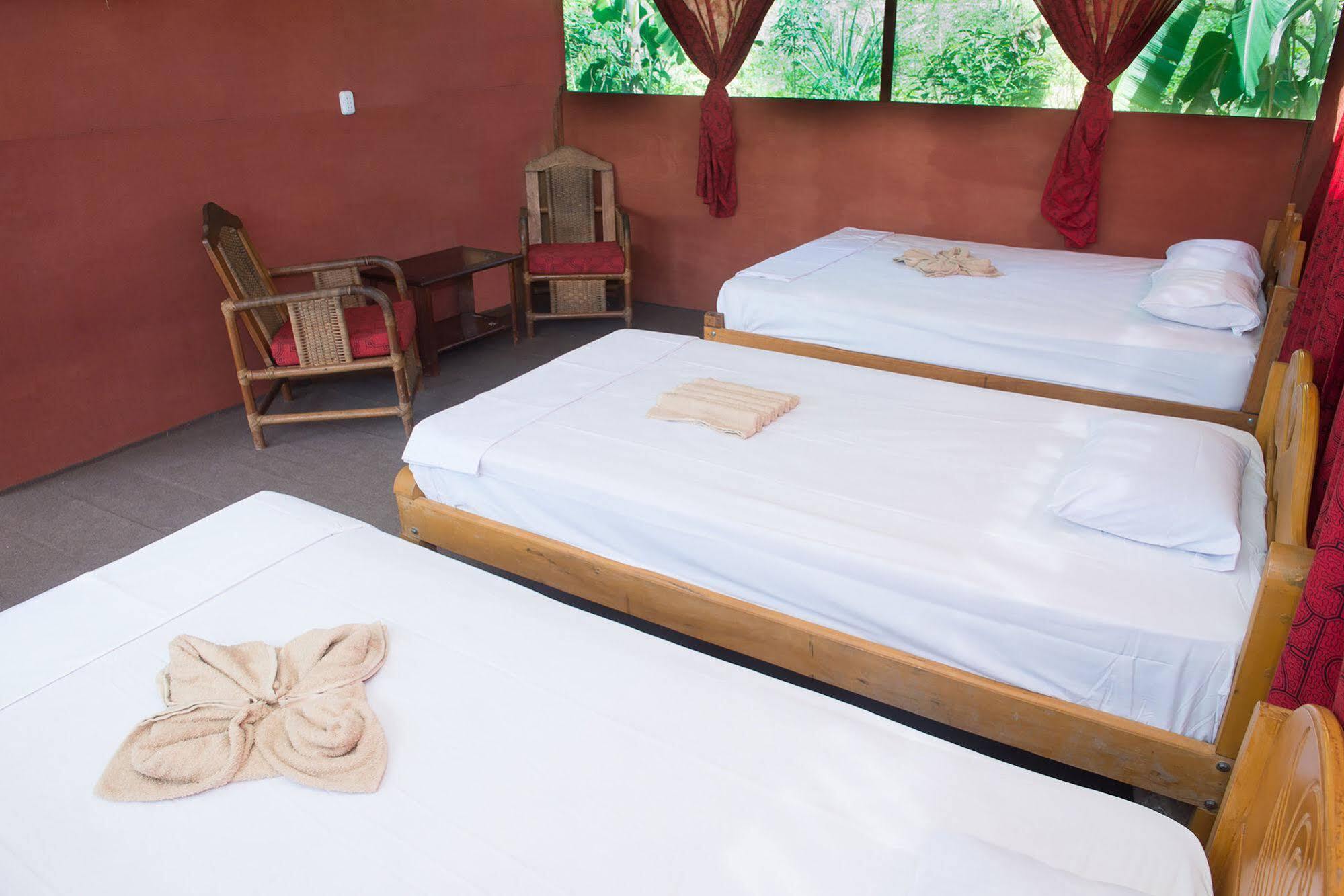 Maniti Expeditions Eco Lodge Iquitos Exterior foto