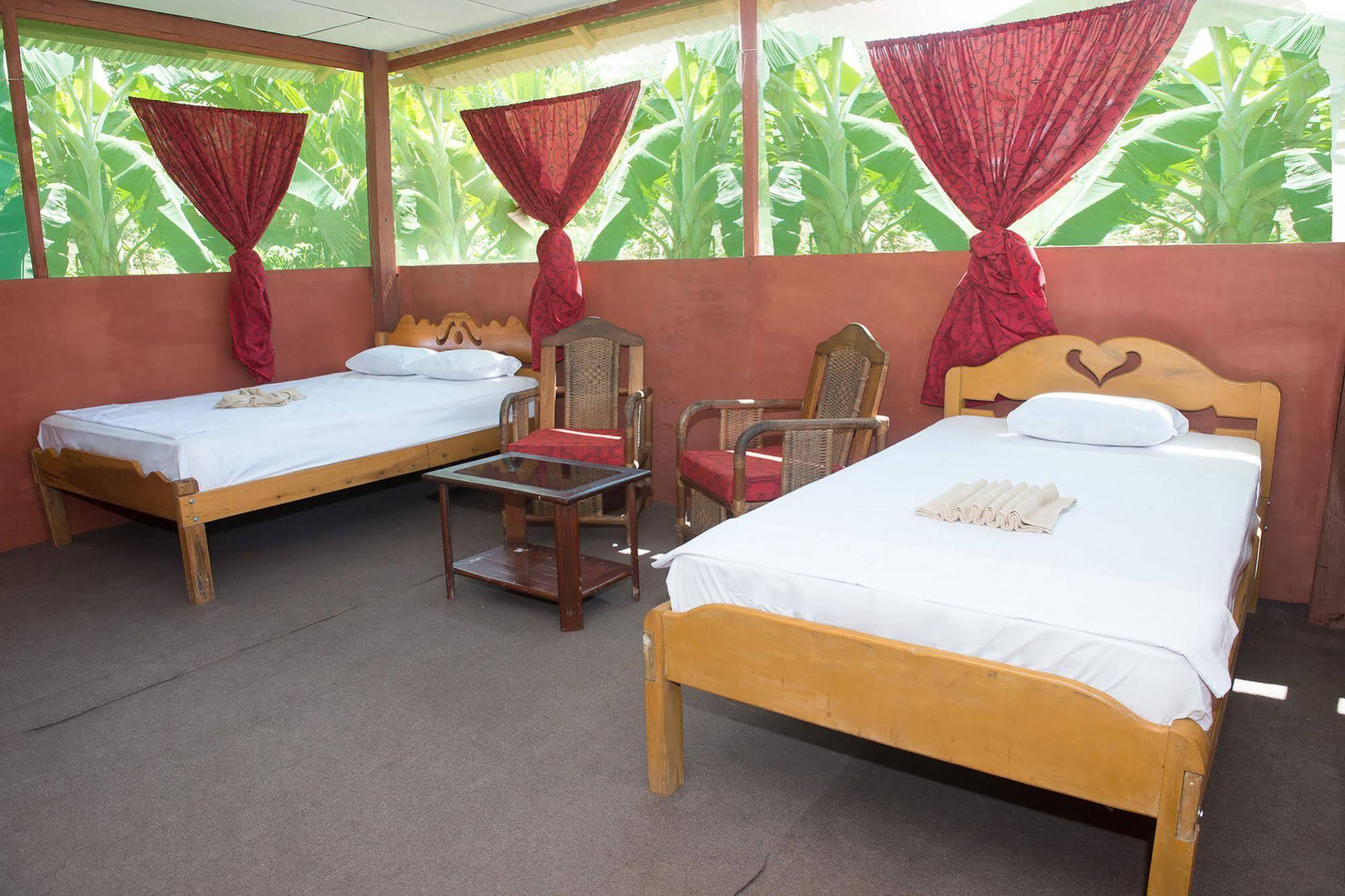 Maniti Expeditions Eco Lodge Iquitos Exterior foto